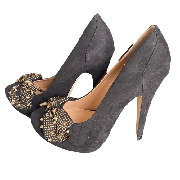 Black Stiletto Heel w Gold Studded Bow Accent, size 38.5 Material Girl 5… - Picture 5 of 5